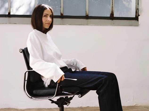 Любимица Джонатана Андерсона и автор вьетнамок The Row — кто такая Нина Кристен