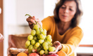 Врач Филева назвала две причины, почему после фруктов и овощей во рту появляются зуд и жжение