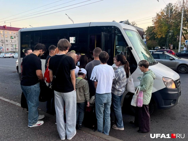 Обычный вечер у жителей ЖК «8 Марта» | Источник: Андрей Бирюков / UFA1.RU