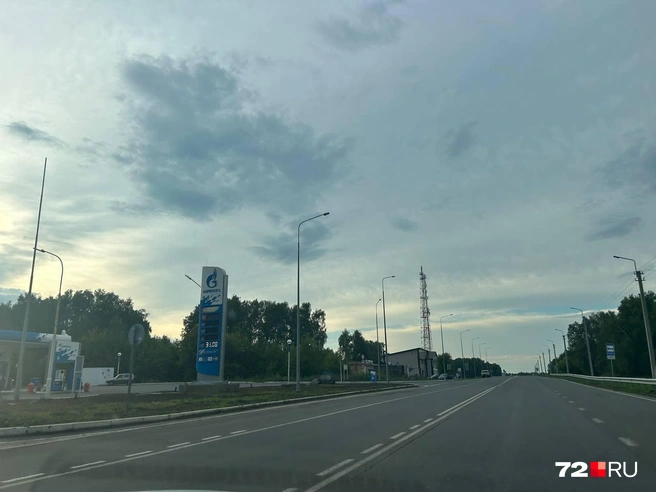 Первая заправка «Газпромнефти» в Казанском округе. Тут только газ — 33 рубля | Источник: Елена Познахарева
