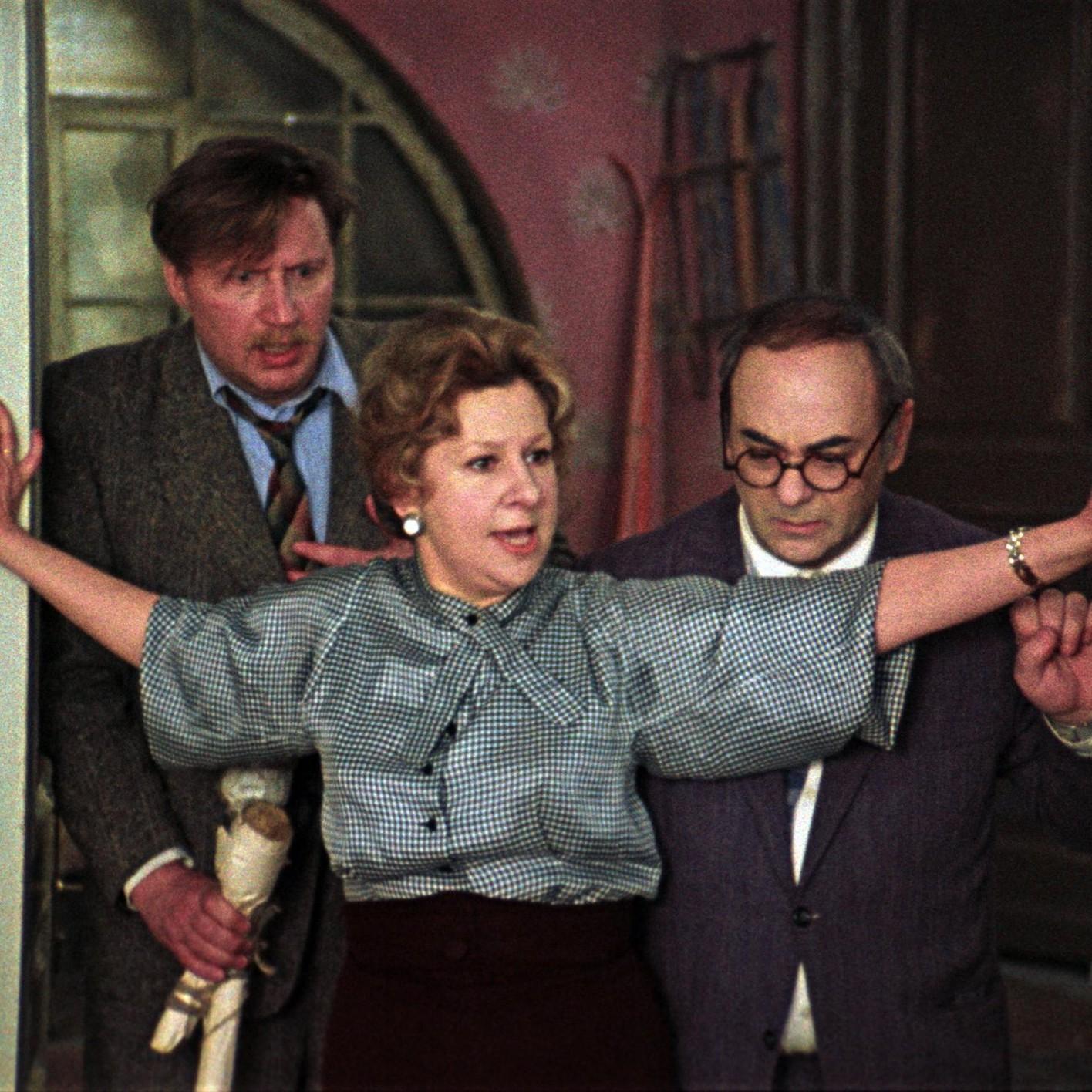 Тест: продолжите цитату из фильма «Покровские ворота»