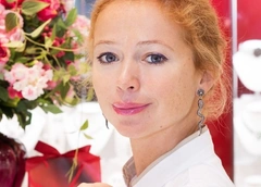 Свекровь Елены Захаровой обвинила ее в пиаре на смерти дочери