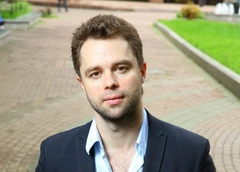 Не платил алименты и «запретил» женам ныть. Чем всех рассердил Виталий Гогунский