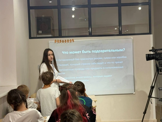 Перед конкурсом дети прослушали мини-лекцию и прошли викторину | Источник: Елизавета Ситникова