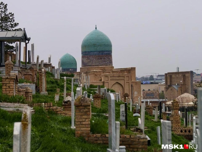 Передохнуть от суеты Самарканда можно на кладбище Шахи-Зинда в центре города | Источник: Екатерина Рябчук / MSK1.RU