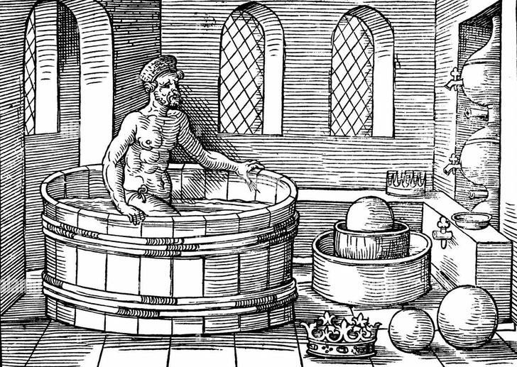 Архимед принимает ванну.