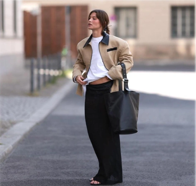 Юбка макси — модная замена мини на осень 2025