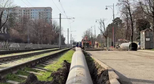 На улице Московской давно идет ремонт коллектора | Источник: Максим Онищенко / T.me