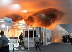 Очередное происшествие на саммите ООН по климату: 13 человек пострадали при пожаре