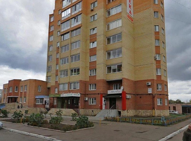 В Оренбурге школьник выпал из окна шестого этажа | Источник: Яндекс.Панорамы