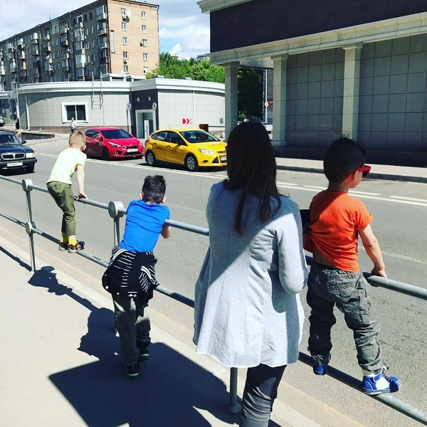 Глафира Тарханова с сыновьями