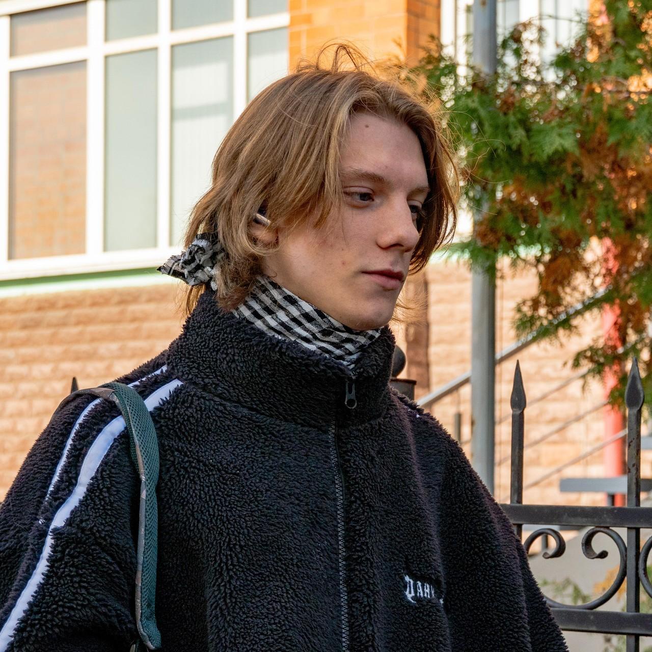 <p>Ринат</p>