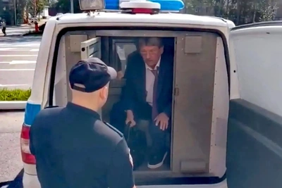 Депутат Барсов попал в больницу после задержания в Сургуте