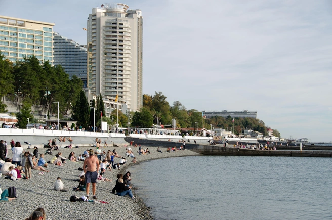 Замедлить время и продлить лето. Теплый ноябрь в Сочи дарит такую возможность | Источник: Оксана Витязь / SOCHI1.RU