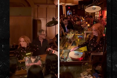 Кристина Хендрикс отыграла крутой диджей-сет, смотрите видео!