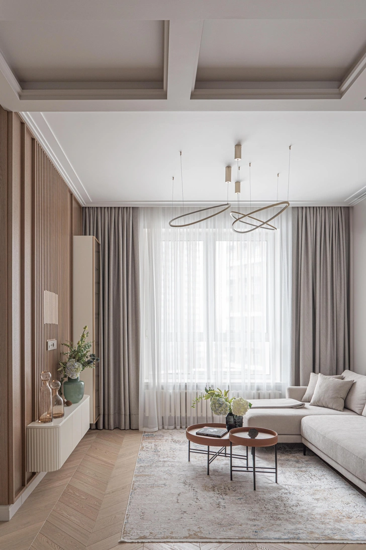 Мебель в гостиной, Handel. Диван, Ideal Beds. | Источник: Юлия Кирильчева