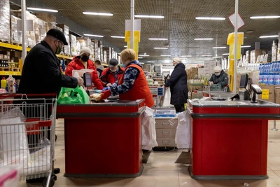 Тюменцы о расходах на еду: денег не хватает