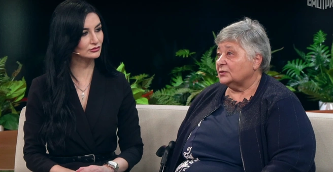 Слева — журналистка Ирина Борс, справа — учительница Гаянэ Саносян | Источник: smotrim.ru