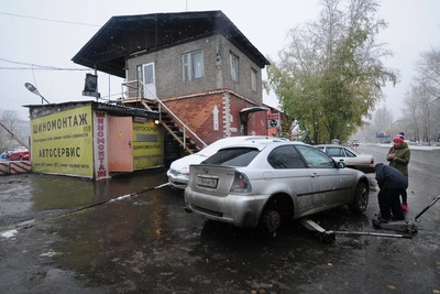 Курганским водителям пора менять резину на зимнюю