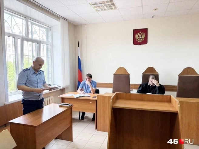Первое заседание суда | Источник: Юлия Король / 45.RU