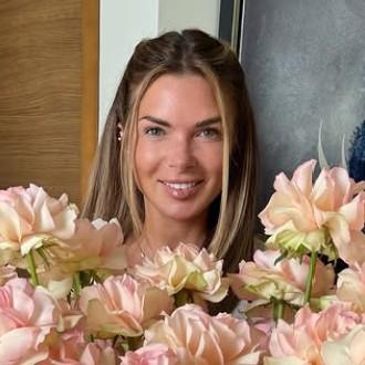 «Ты худая, но широкая»: родившая четверых Катя Жужа поделилась переживаниями о фигуре