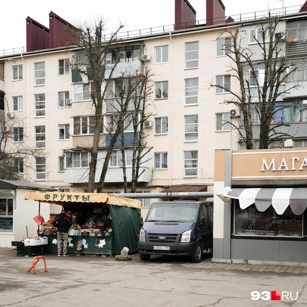 Для жителей сохранились аутентичные ларьки | Источник: Дарья Паращенко / 93.RU