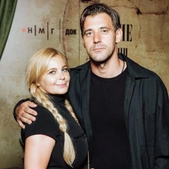 Ирина Пегова поделилась романтическими снимками с новым бойфрендом: что о нем известно