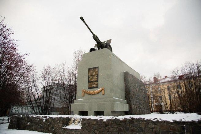 Памятник был открыт 66 лет назад | Источник: Иван Лебедев Мурманск / T.me