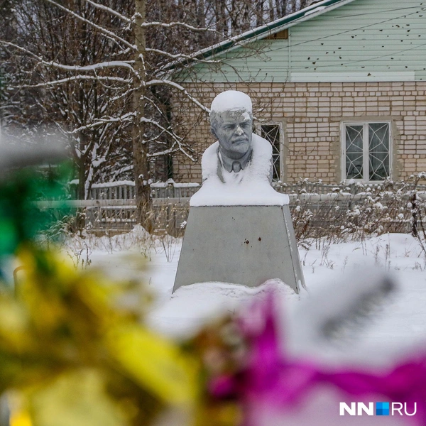 Бюст Владимира Ленина | Источник: Наталья Бурухина / NN.RU