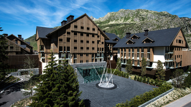 Лето в Швейцарии: почему вам стоит провести отпуск в The Chedi Andermatt