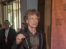 79-летний лидер Rolling Stones Мик Джаггер сделал предложение 36-летней балерине Мелани Хэмрик