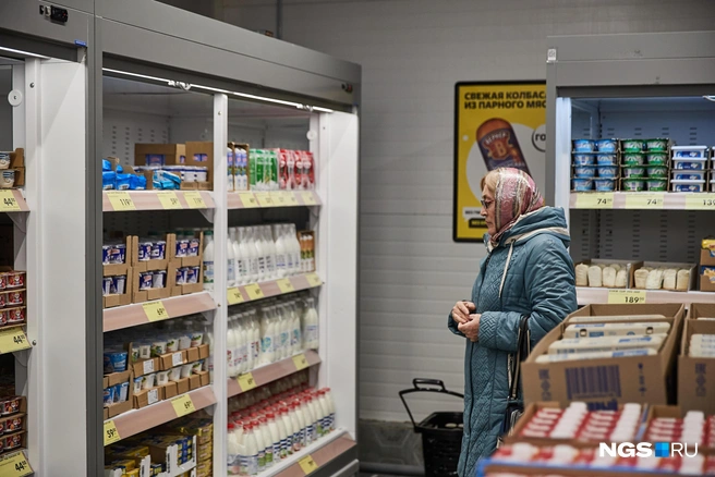 Чаще всего фальсификат обнаруживают среди молочной продукции | Источник: Александр Ощепков / NGS.RU