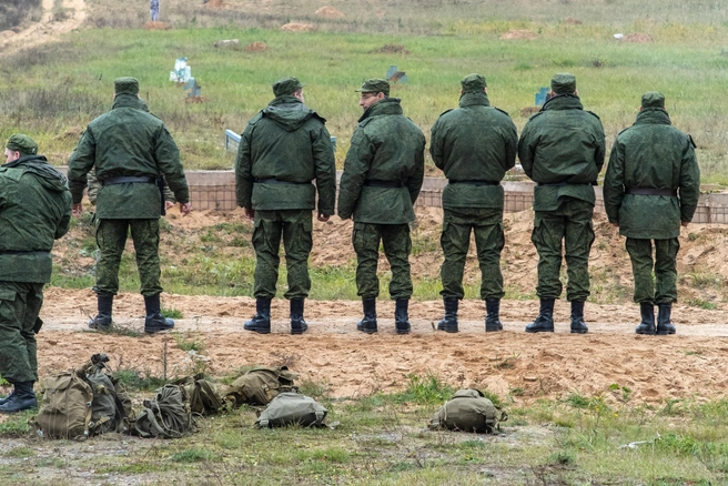 Законопроект о «спецсборах» для резервистов дошел до Госдумы | Источник: Михаил Огнев / «Фонтанка.ру»