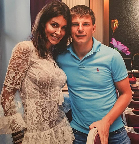 Экс-супруга Андрея Аршавина: «Болезнь покромсала лицо. Две операции помогли сохранить жизнь»