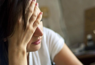 «Бросила матери в лицо обвинения в насилии ее сожителя надо мной, а она сказала — не было такого»