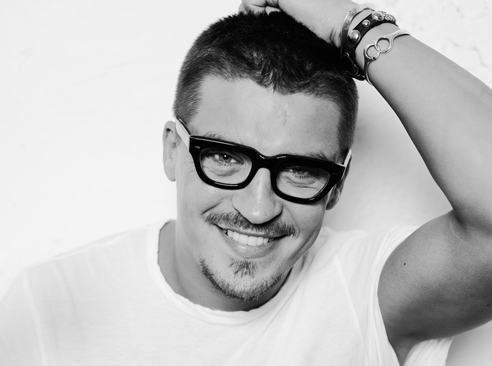 Антон Беляев: «Все-таки я немного сексист!» | marieclaire.ru