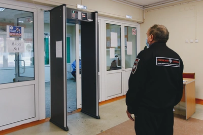 Воронежские школы усилят охрану после трагедии в Подмосковье