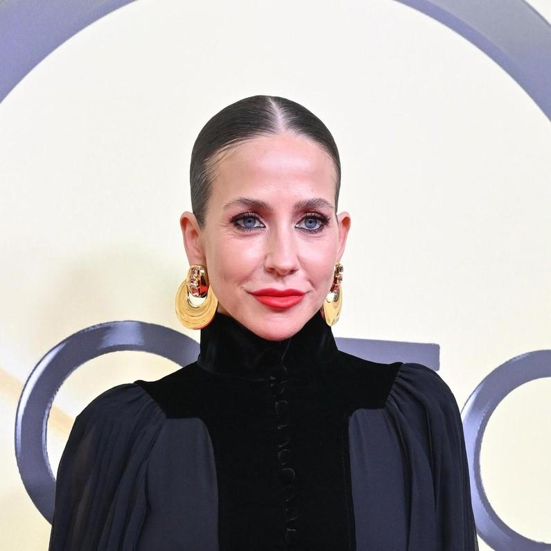 Пересеклись на празднике, но сторонились друг друга: Юлия Барановская и Андрей Аршавин отметили 18-летие дочери