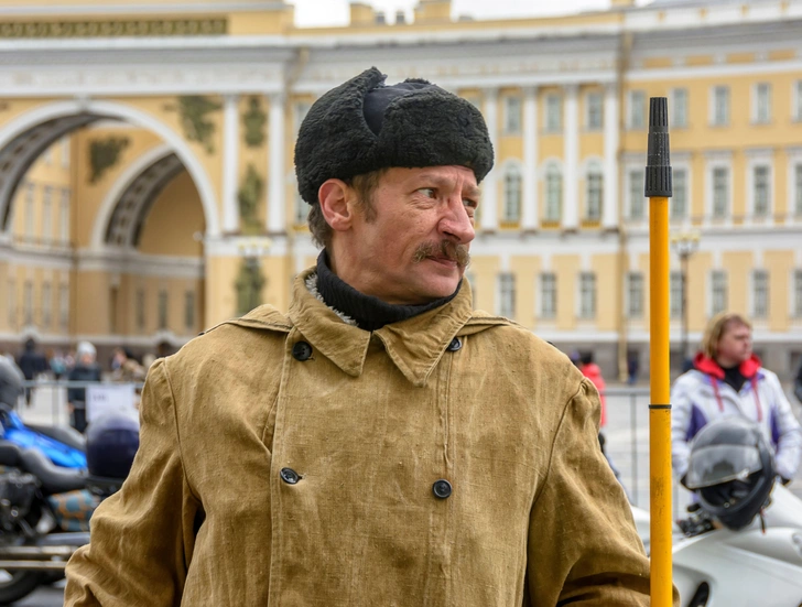 «300 тысяч рублей — это плохо для всех»: глава «Почты России» осудил высокие зарплаты курьеров. А сколько зарабатывают почтальоны? | Источник: Зоя Куренкова