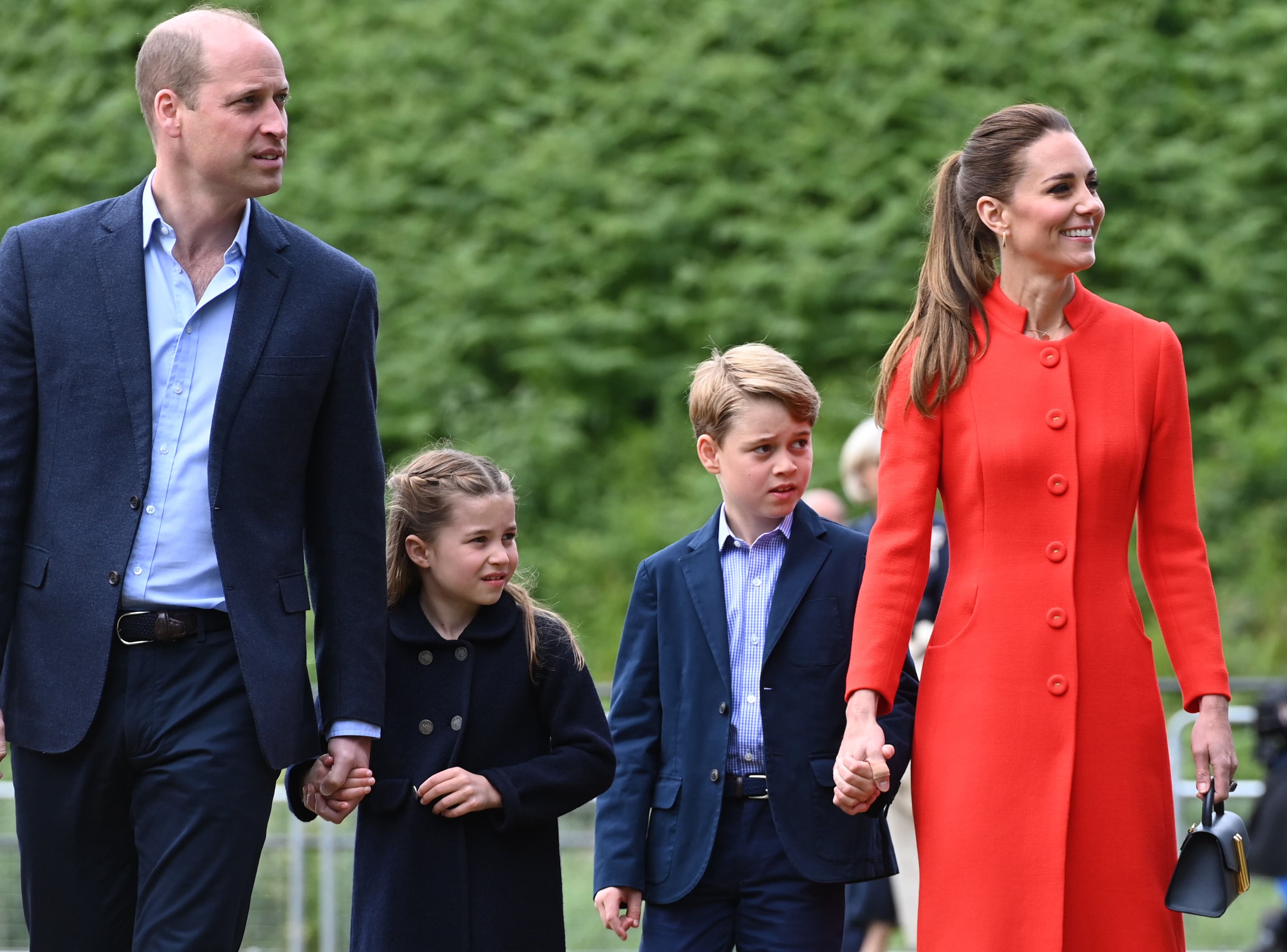 Принцесса миддлтон последние. Дети Кейт Миддлтон и принца Уильяма. Кейт Миддлтон с детьми 2022. Принц Уильям и Кейт дети 2022. Кейт Миддлтон и принц Джордж.