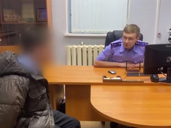 Задержанному зачитали обвинение | Источник: СУ СК по Челябинской области