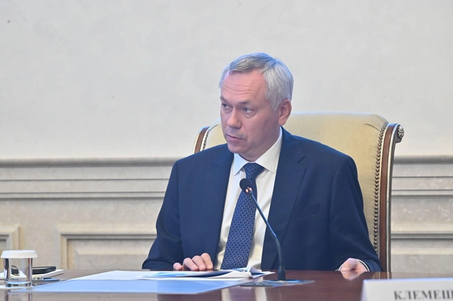 Андрей Травников провел совещание по противопожарной защищенности | Источник: www.nso.ru