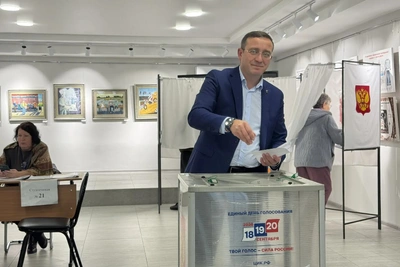Вячеслав Логинов проголосовал на выборах