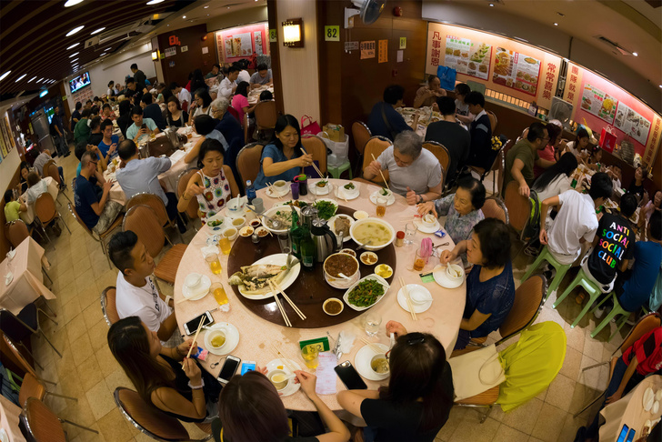 Семьянины круглого стола: 10 необычных фактов о жизни китайцев