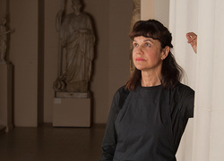 Марина Лошак: «Это только кажется, что в музее все говорят об искусстве...»