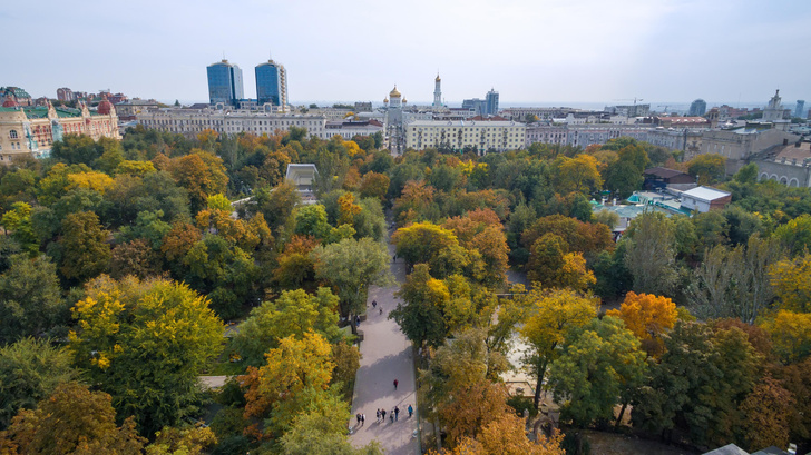 За осенним вдохновением: 7 российских городов, в которые стоит отправиться в сентябре