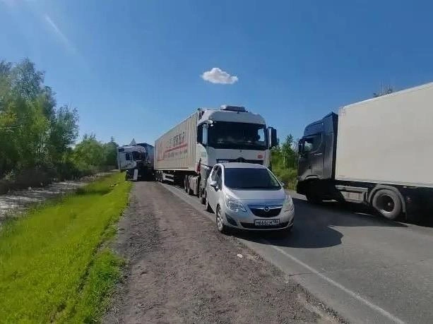 Погиб водитель большегруза | Источник: Госавтоинспекция Омской области