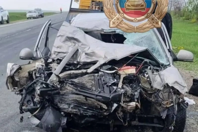 В аварии с фурой под Хвалынском погиб пассажир Škoda