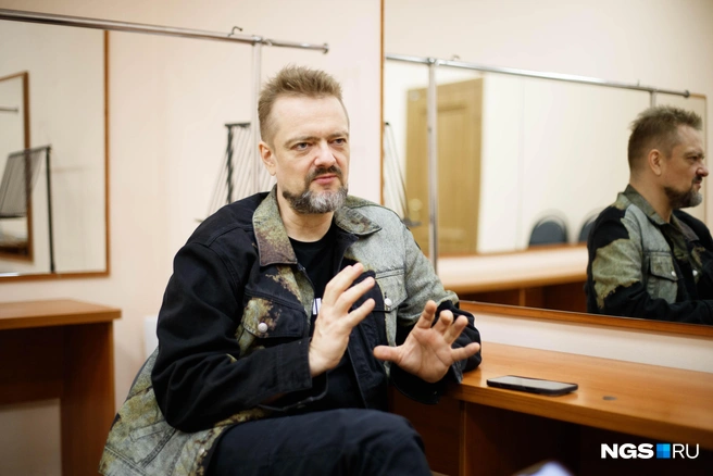 Александр учился в НГУ, защитил дипломы бакалавра и магистра по физике | Источник: Иван Пьяных / NGS.RU