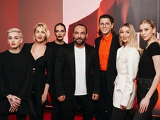 DIOR представляет ROUGE DIOR PHYGITAL EVENT